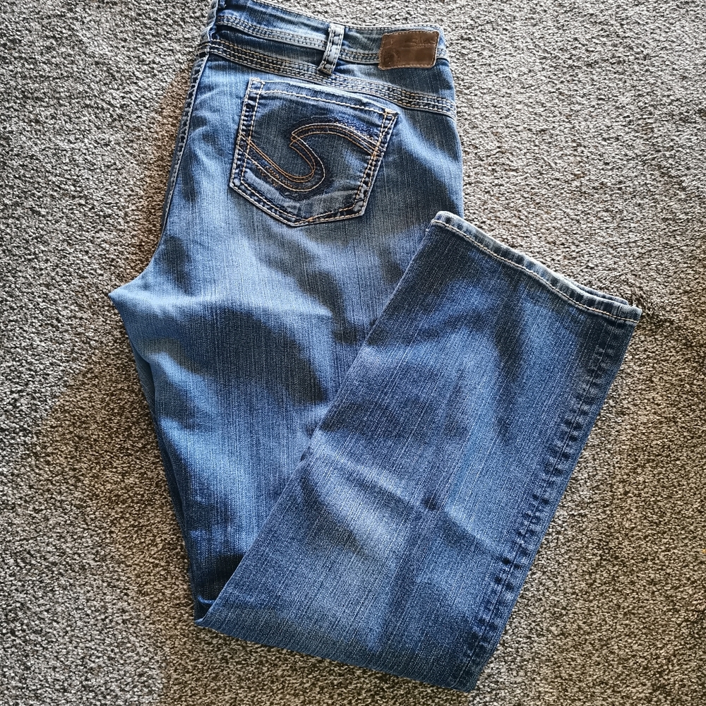 Silver Tuesday Slim Bootcut jeans